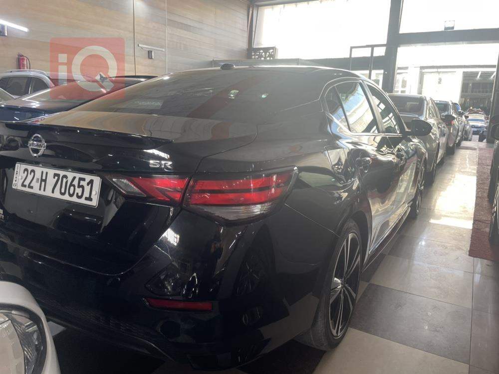 نيسان سنترا